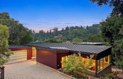 2 Crane Ct, Orinda, CA 94563