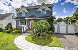 416 Giles Avenue, Middlesex, NJ 08846
