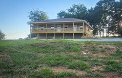256 Foxden Drive, Gainesville, MO 65655