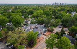 1806 Oberlin Road, Raleigh, NC 27608