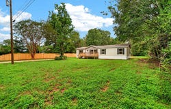 9 Reese Rd, Carriere, MS 39426