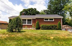913 4th St, Baden, PA 15005