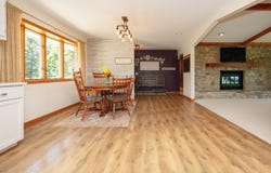 901 10Th Avenue, Ackley, IA 50601