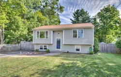 100 Holmes Road, Warwick, RI 02888