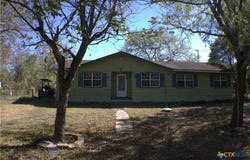 206 Meadow Brook, Dale, TX 78616