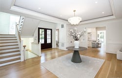 2 Pheasant Run, Kings Point, NY 11024