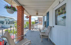 210 E Hand Ave, Wildwood, NJ 08260