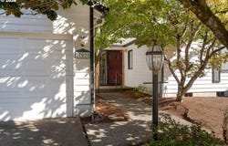 17025 NW MEADOW GRASS Dr, Beaverton, OR 97006