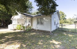 1608 E Alta, Wichita, KS 67216