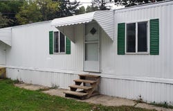 2305 E Waterloo Road, Akron, OH 44312