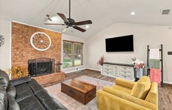 2840 Southridge Drive, Grapevine, TX 76051