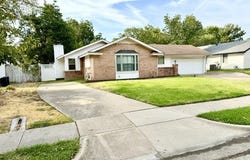 1924 Canterbury Street, Irving, TX 75062