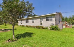 5535 Joggers Lane, Pace, FL 32571
