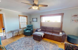 94255 3RD St, GoldBeach, OR 97444