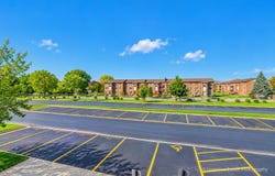 8A E Dundee Quarter Drive, Palatine, IL 60074