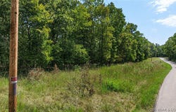 Santee Trail, Camdenton, MO 65020