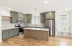 19 Eden Lane, Portsmouth, NH 03801