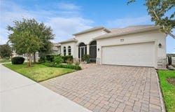 8712 BRIDGEPORT BAY Circle, MOUNT DORA, FL 32757