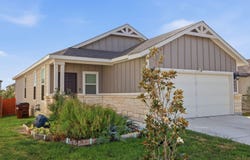 882 Crested Iris, New Braunfels, TX 78130