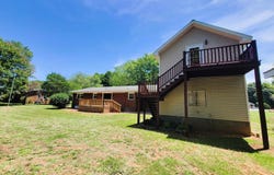 607 E Butler Avenue, Liberty, NC 27298