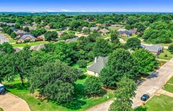 2108 Turtlecreek, Denison, TX 75020