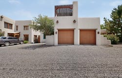 401 Apache Street, Taos, NM 87571