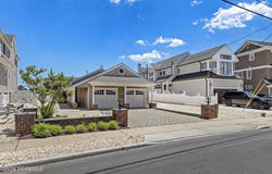 120 Dickman Drive, Lavallette, NJ 08735