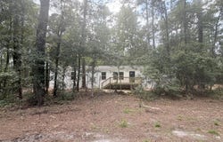 911 Poling Lane, Round O, SC 29474
