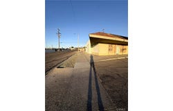872 E Williams, Barstow, CA 92311
