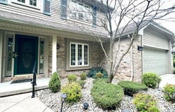5123 Summer Dr, Sylvania, OH 43560
