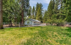 521 Pony Trail, Mount Shasta, CA 96067
