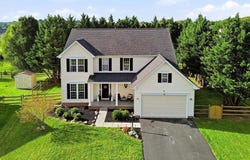 49 PEBBLE Circle, CHARLES TOWN, WV 25414