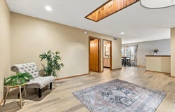 720 Timberline Trl, Hartford, WI 53027