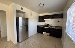 1321 W VOGEL Avenue, Phoenix, AZ 85021
