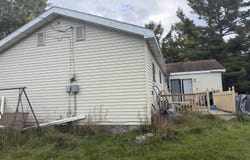 7551 26th Road, Rapid River, MI 49878