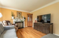 1292 Irene Road, Lyndhurst, OH 44124
