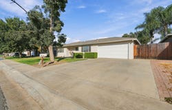 2922 S Verde Vista Street, Visalia, CA 93277