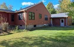 720 N Duluth Ave, Sturgeon Bay, WI 54235