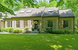 31 Pheasant Run Road, Belgrade, ME 04917