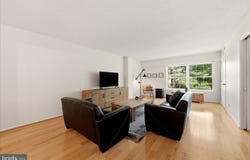 7640 PROVINCIAL Drive, MCLEAN, VA 22102
