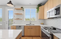 6196 N Pointe Drive, Pepper Pike, OH 44124