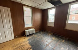 515-515 1/2 Somerset, Johnstown, PA 15901