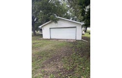 1102 2nd Ave, Fredonia, IA 52738
