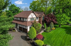 11 Bartlett Road, Monsey, NY 10952