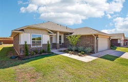 1812 Pin Cherry Lane, Moore, OK 73160