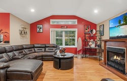 4 Ross Lane, Sparrowbush, NY 12780