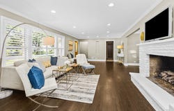 807 Surrey Lane, Glenview, IL 60025