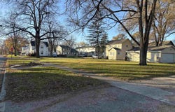 320 W Locust, Mt Pleasant, MI 48858