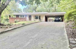 433 HUNTINGDON DRIVE, SYLACAUGA, AL 35150