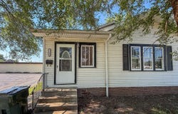 1104 W Williams Street, Danville, IL 61832